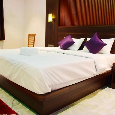 Sai Park Villa Mahābaleshwar Esterno foto
